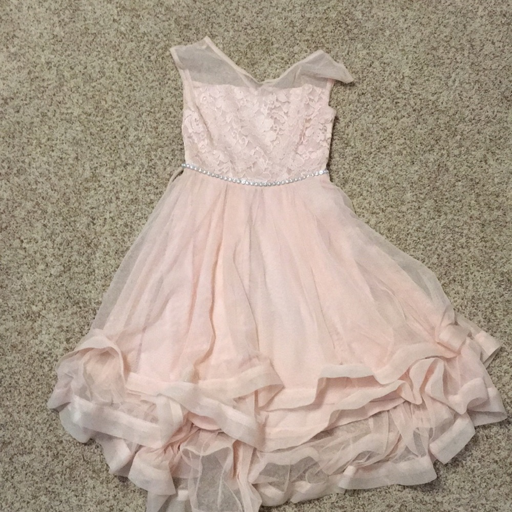 Really cute pink dress!!